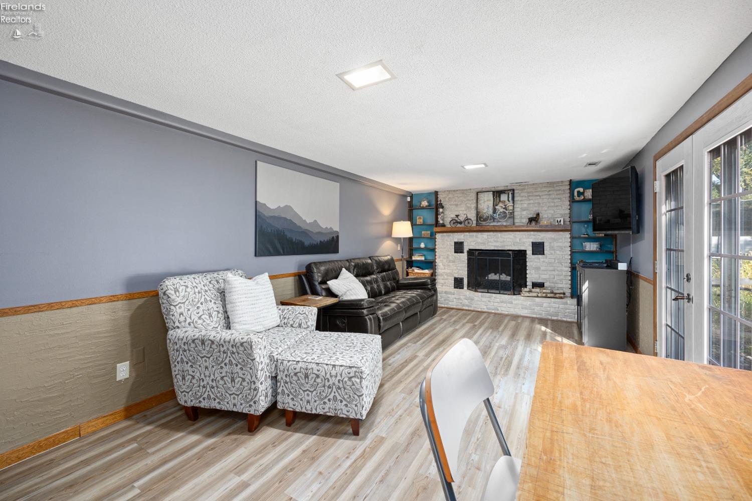 2718 Sweetbriar Drive