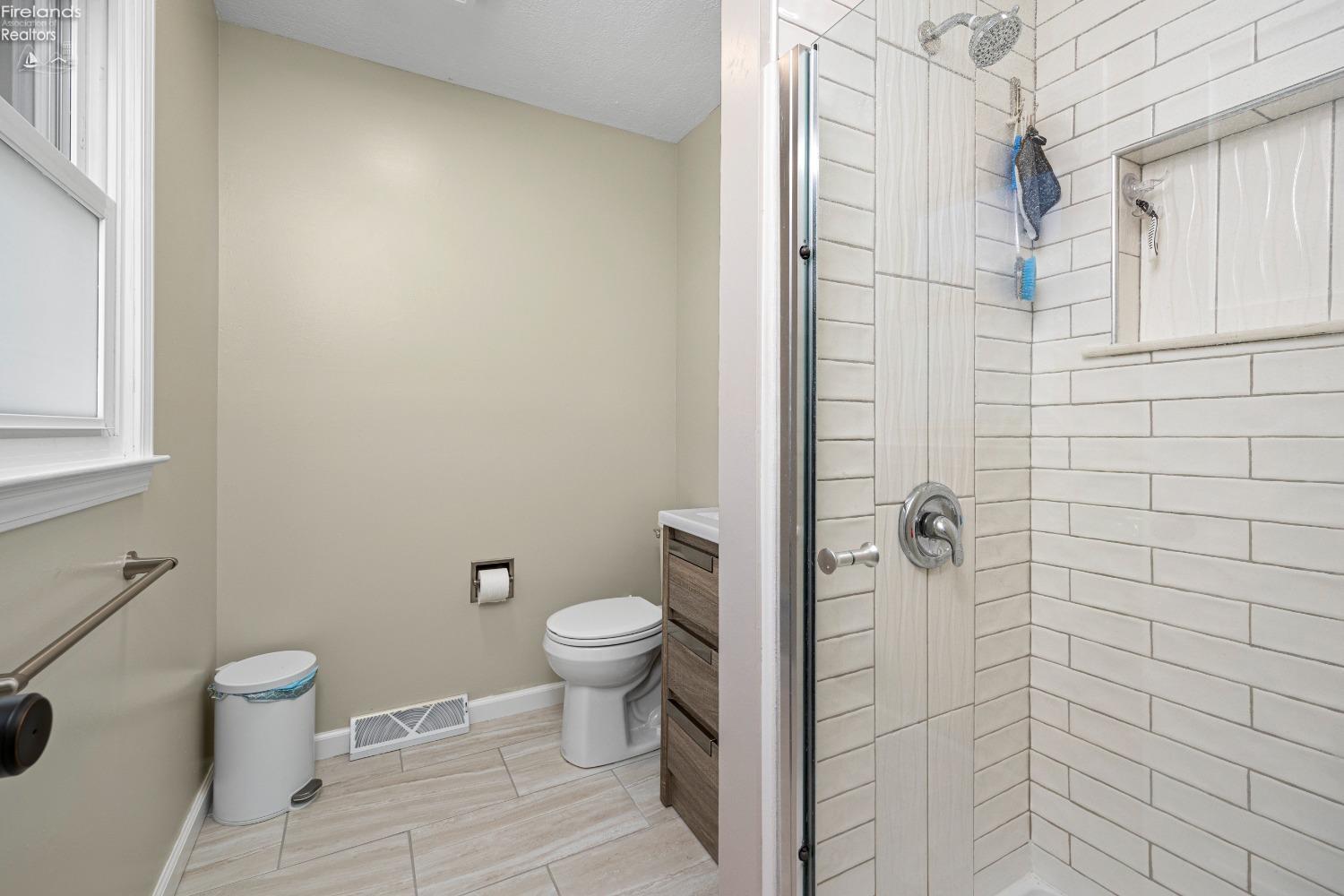 2718 Sweetbriar Drive