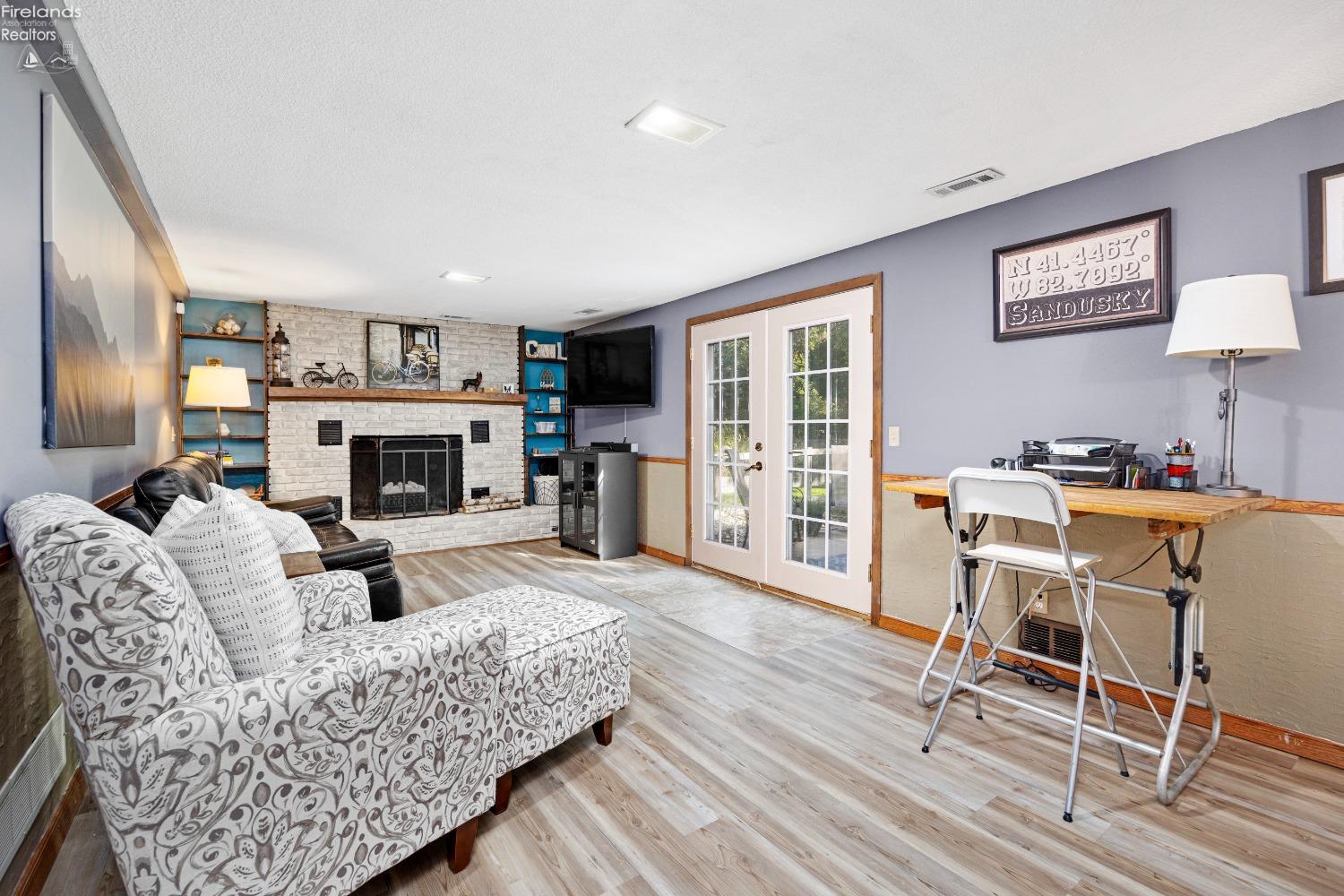 2718 Sweetbriar Drive