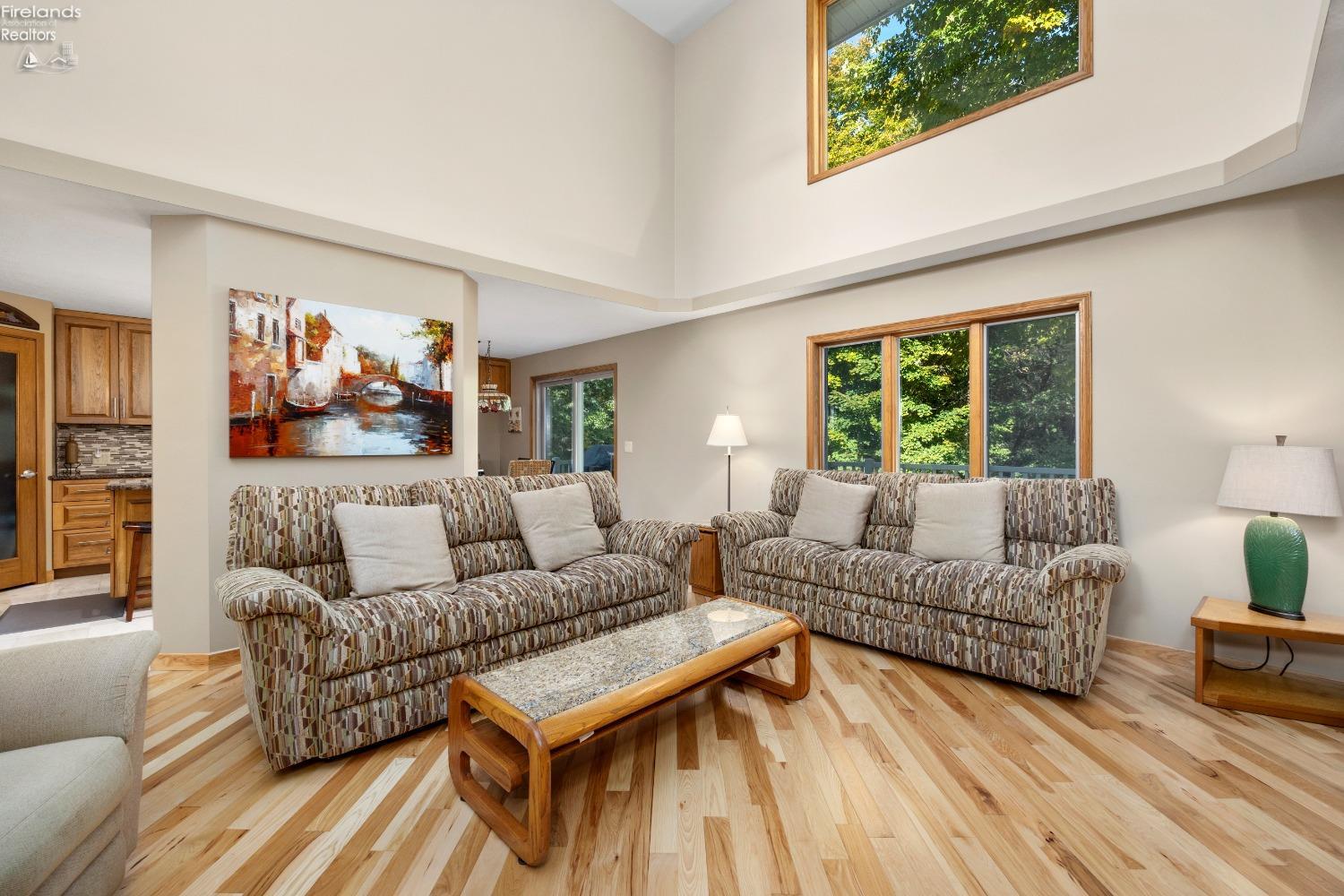 2460 Split Rock Drive