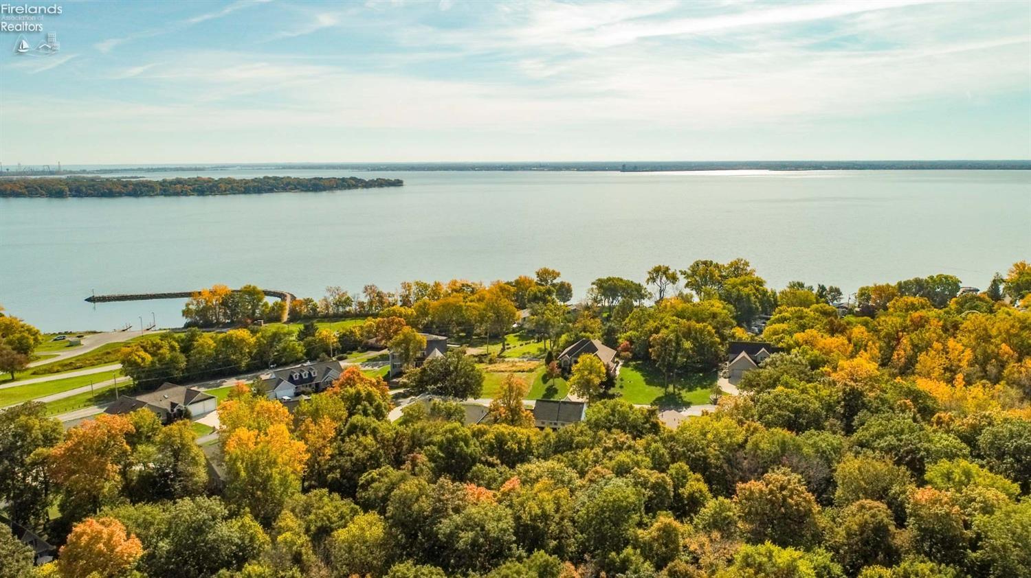 2460 Split Rock Drive