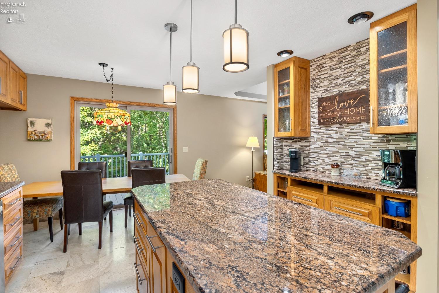 2460 Split Rock Drive