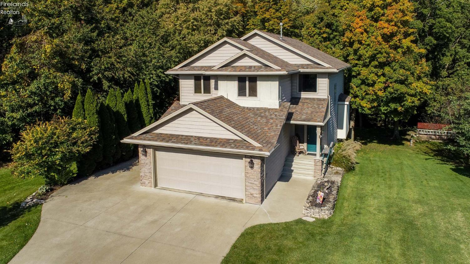 2460 Split Rock Drive