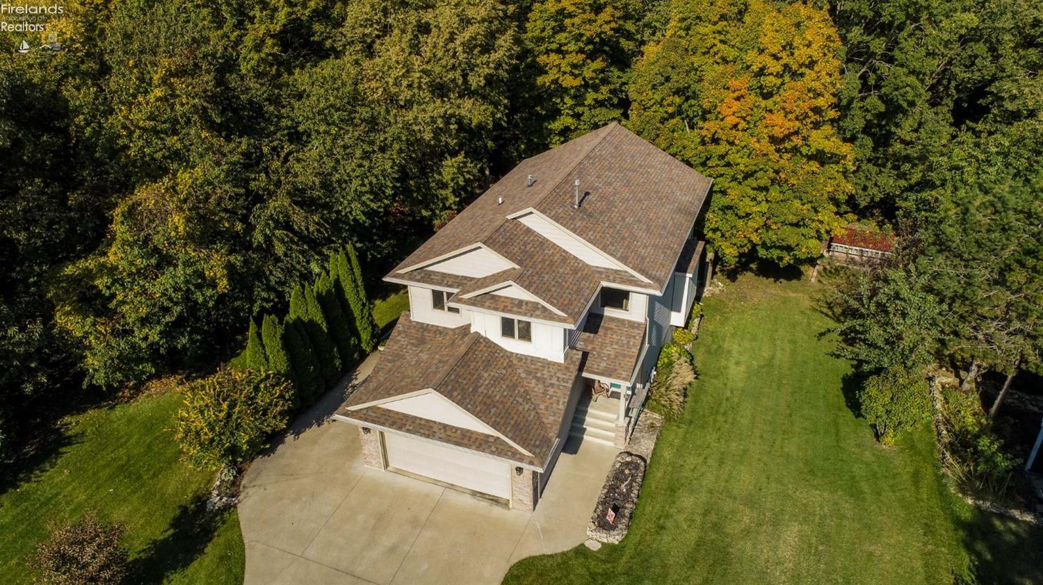2460 Split Rock Drive