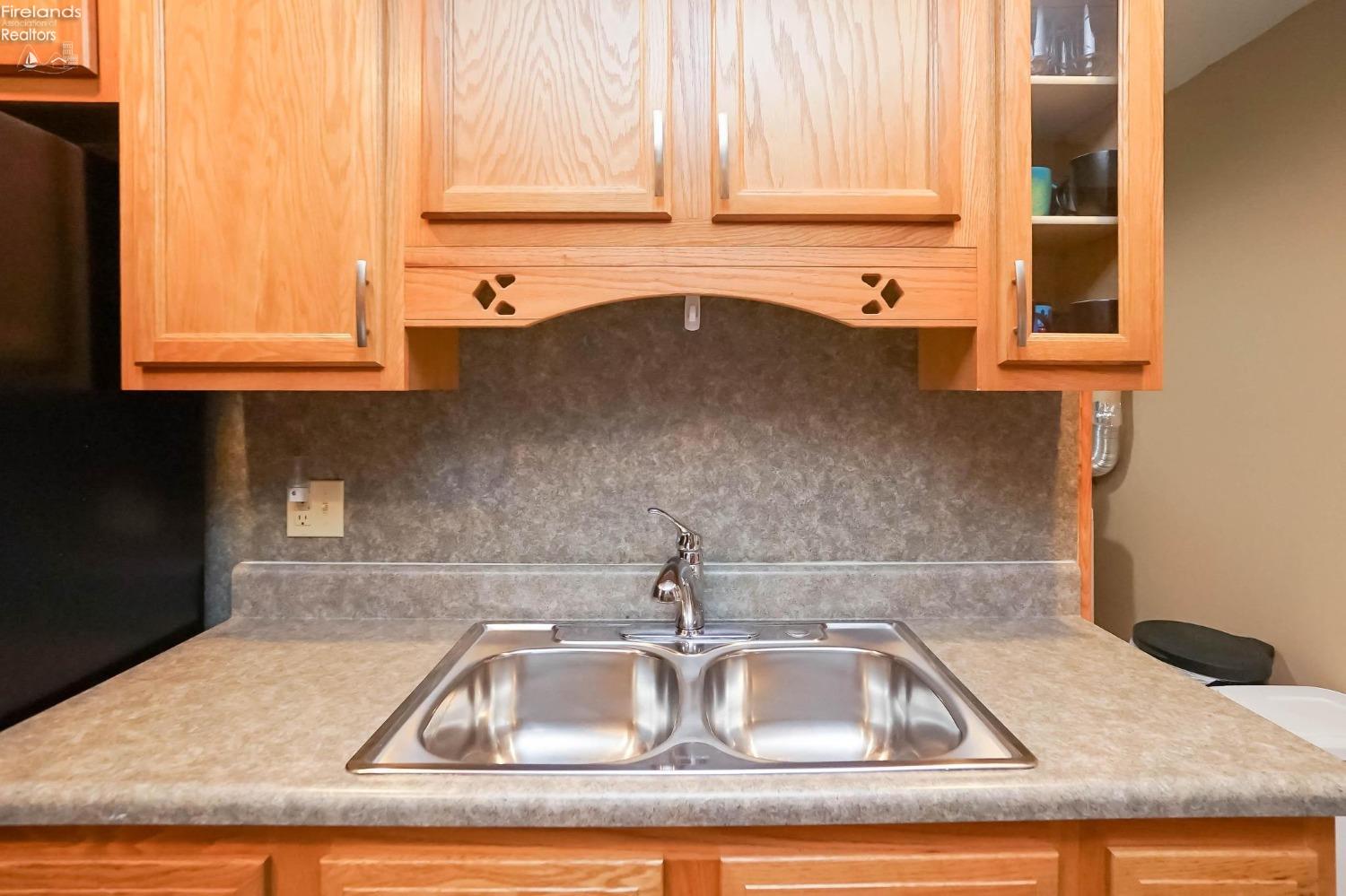 1390 Fleetwood Drive