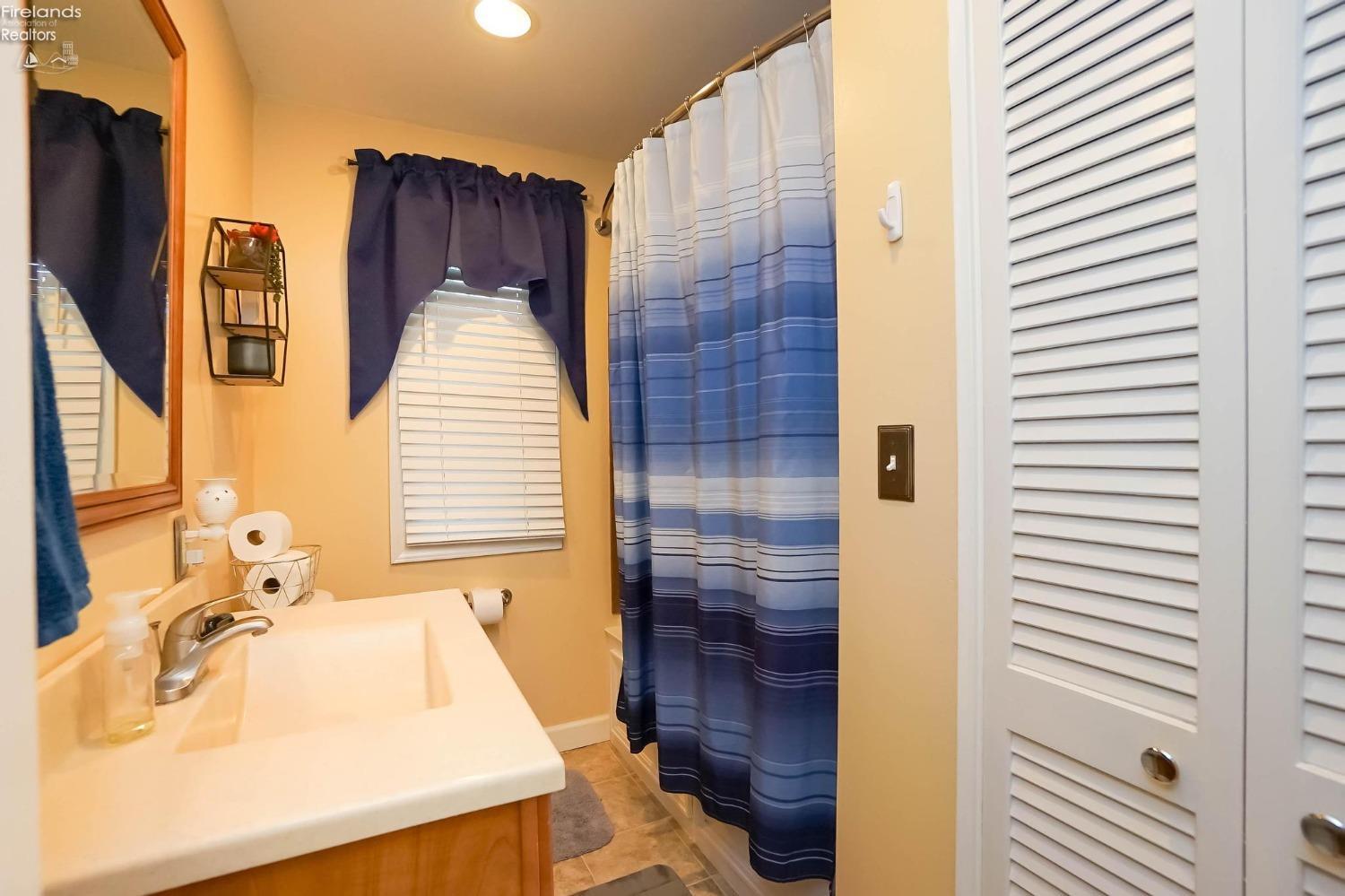 1390 Fleetwood Drive