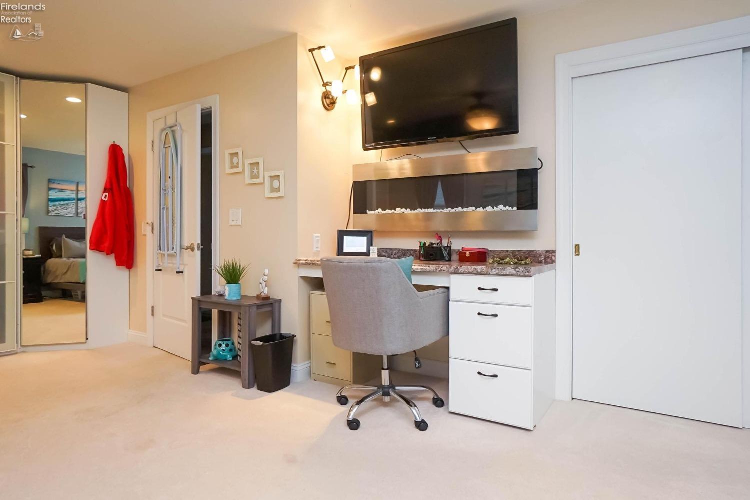 1390 Fleetwood Drive