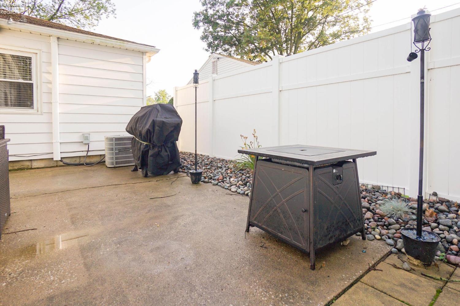 1390 Fleetwood Drive