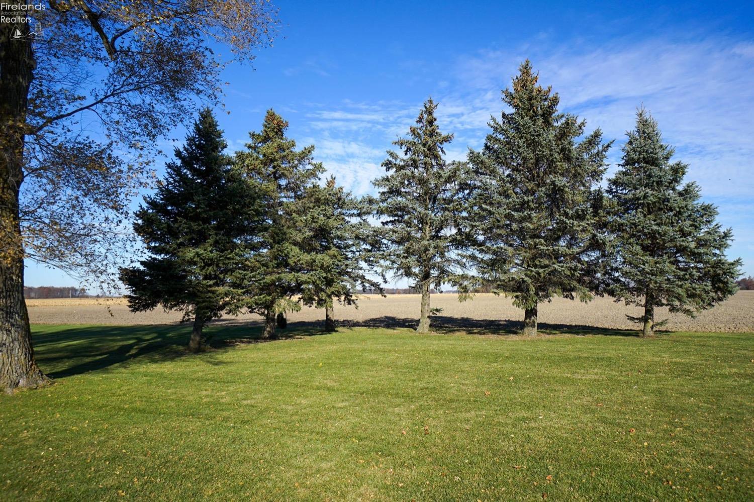 19048 Township Road 42