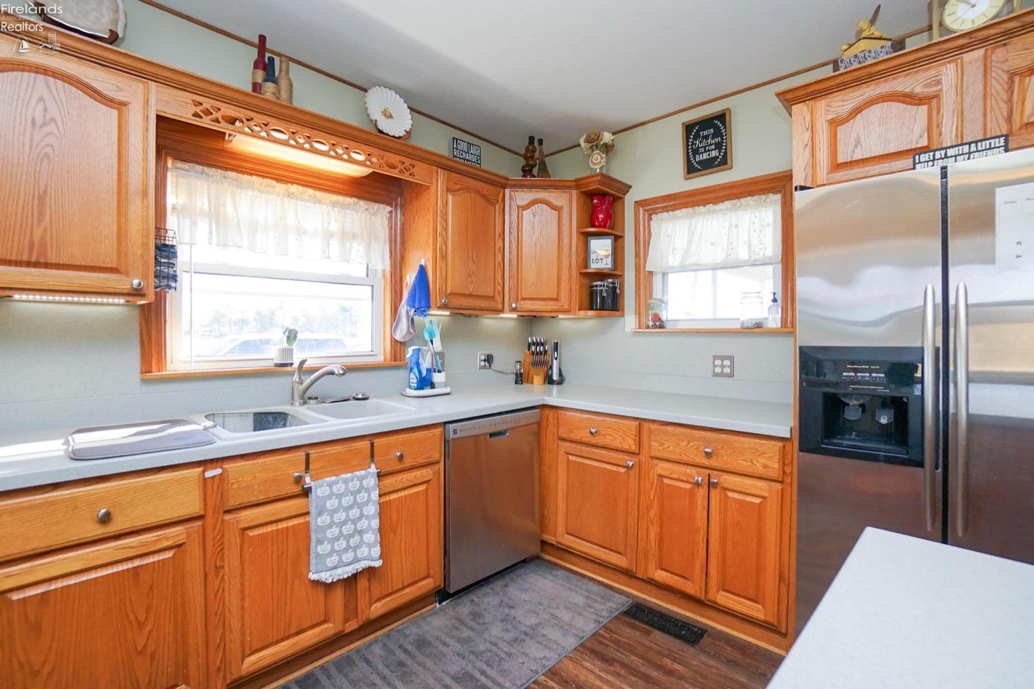 19048 Township Road 42