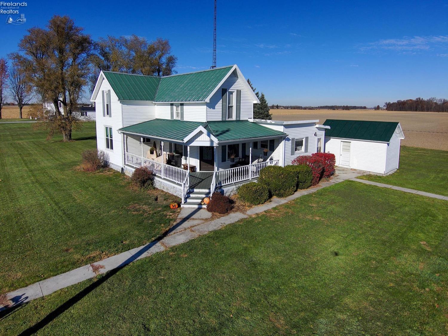 19048 Township Road 42