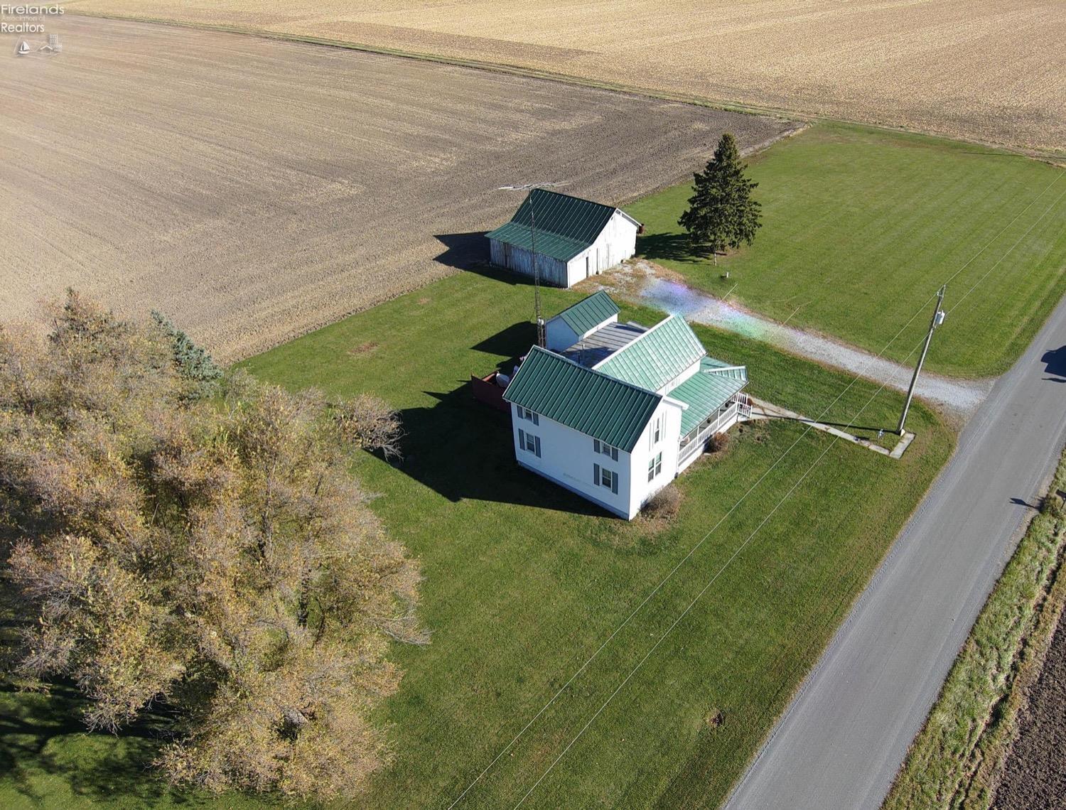 19048 Township Road 42