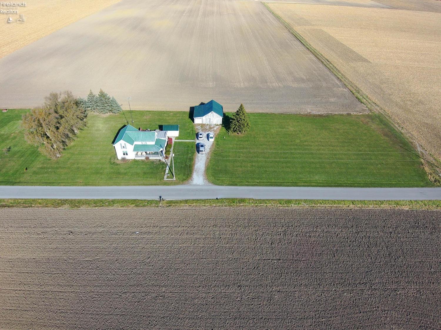 19048 Township Road 42