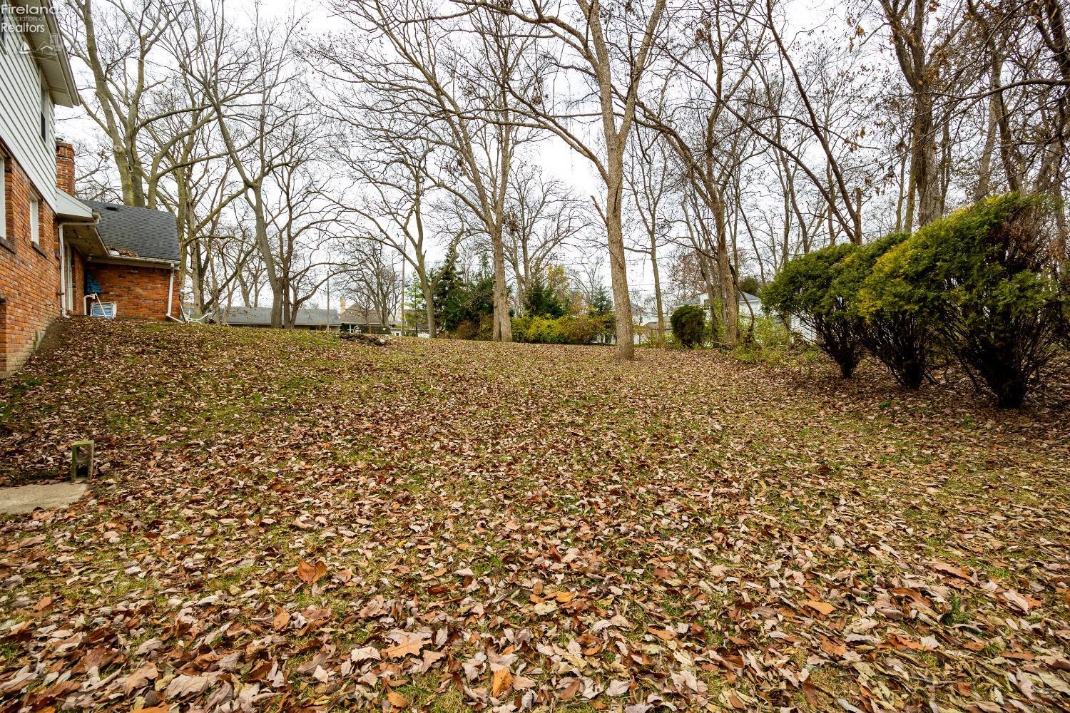 4291 E Trail