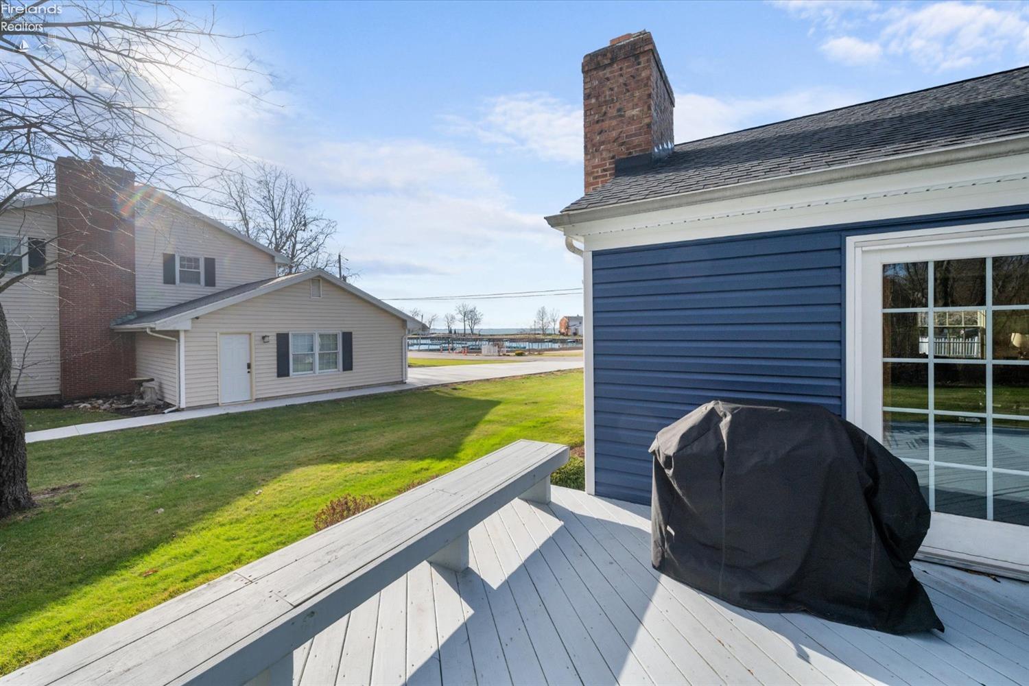 2173 N Carriage Lane