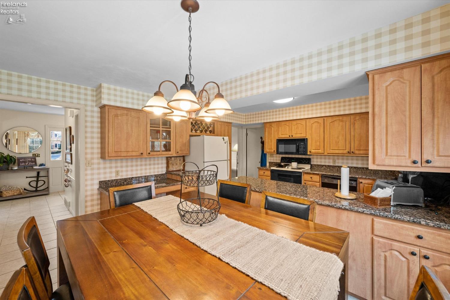 2173 N Carriage Lane