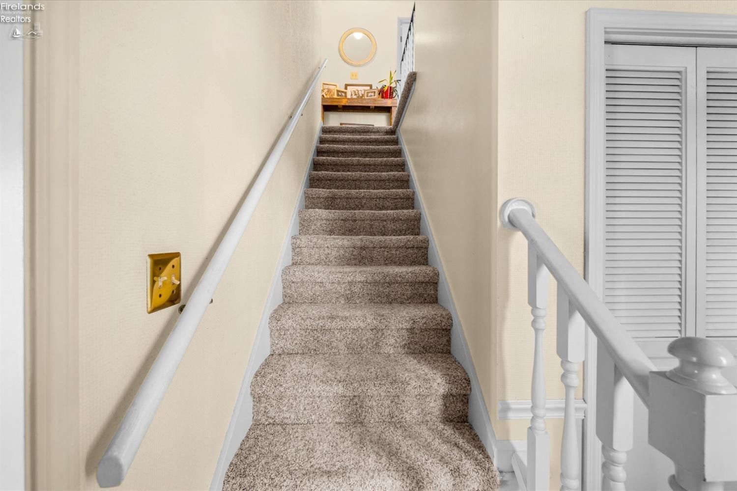 2173 N Carriage Lane