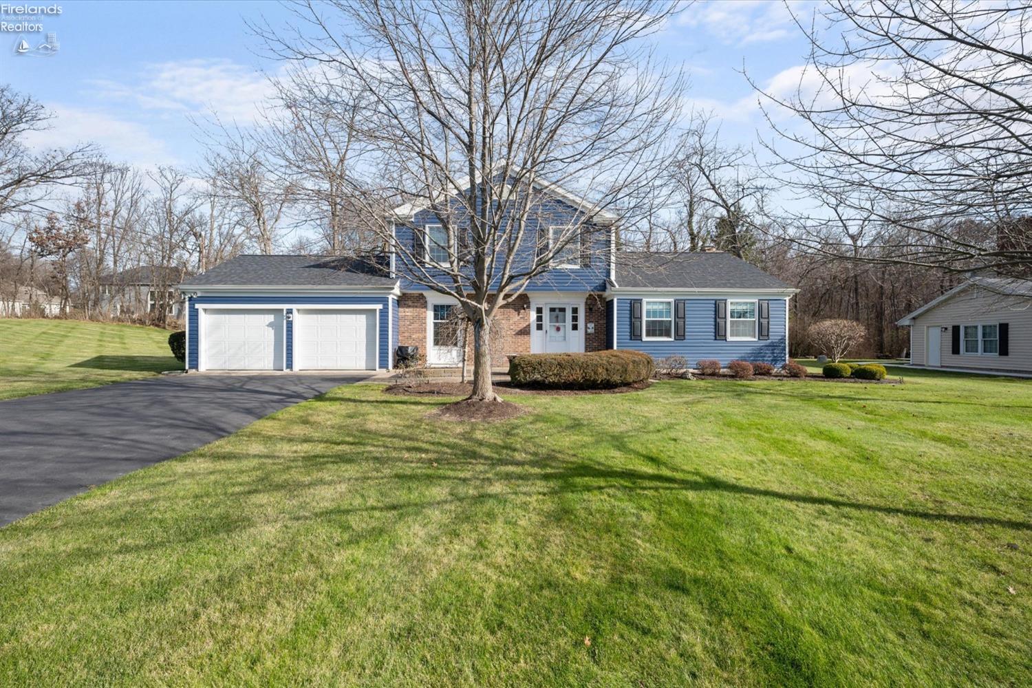 2173 N Carriage Lane