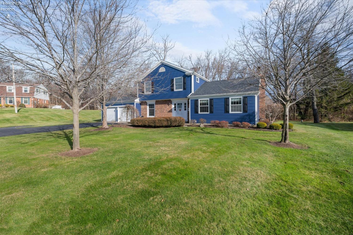 2173 N Carriage Lane