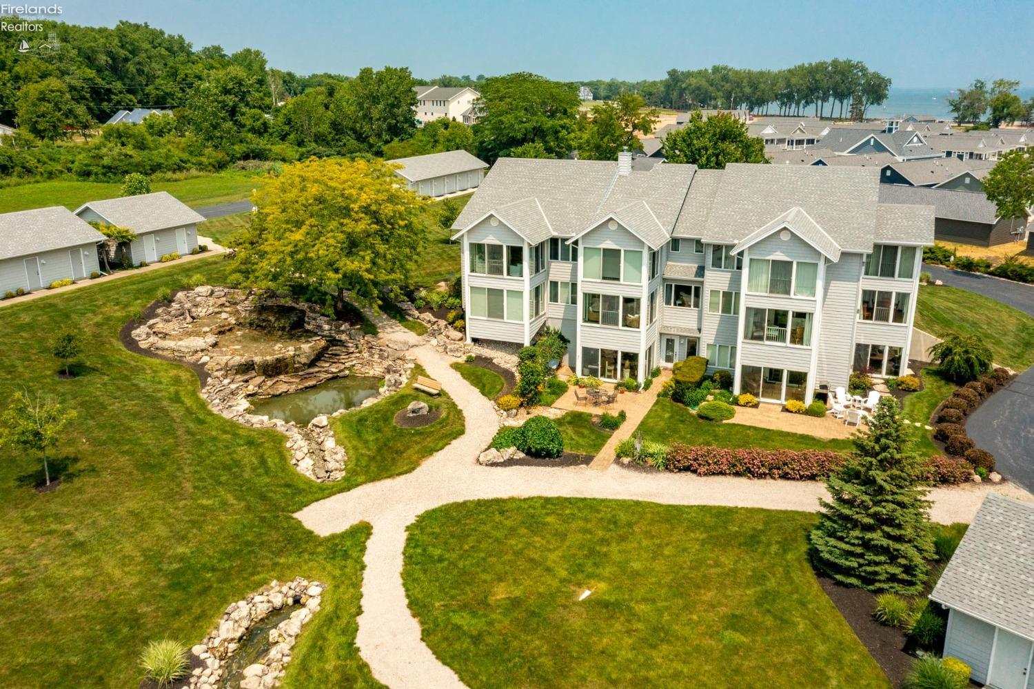 10654 E Bayshore Road 82