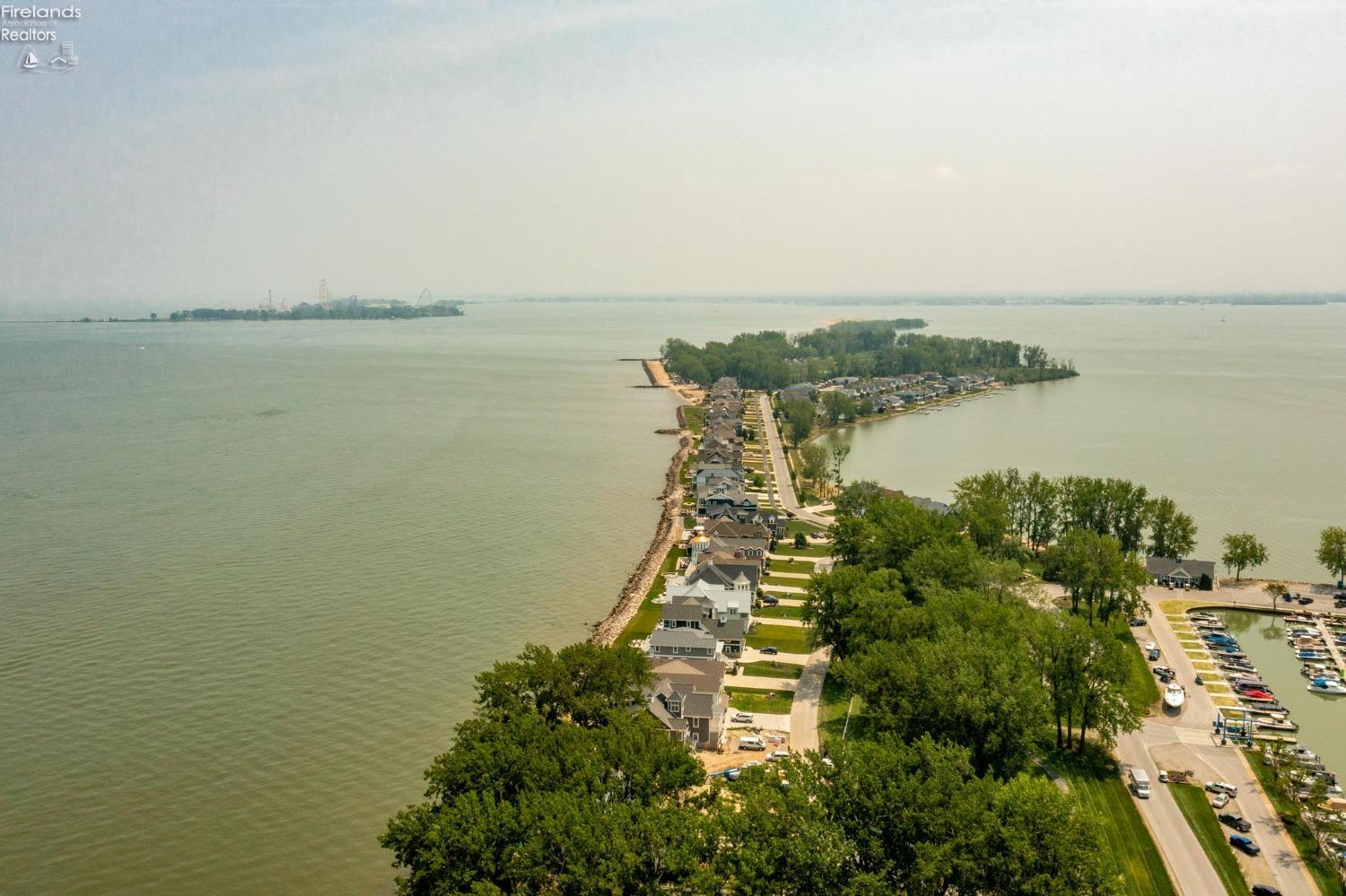 10654 E Bayshore Road 82