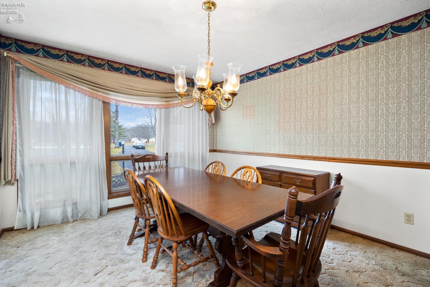 11651 Robson