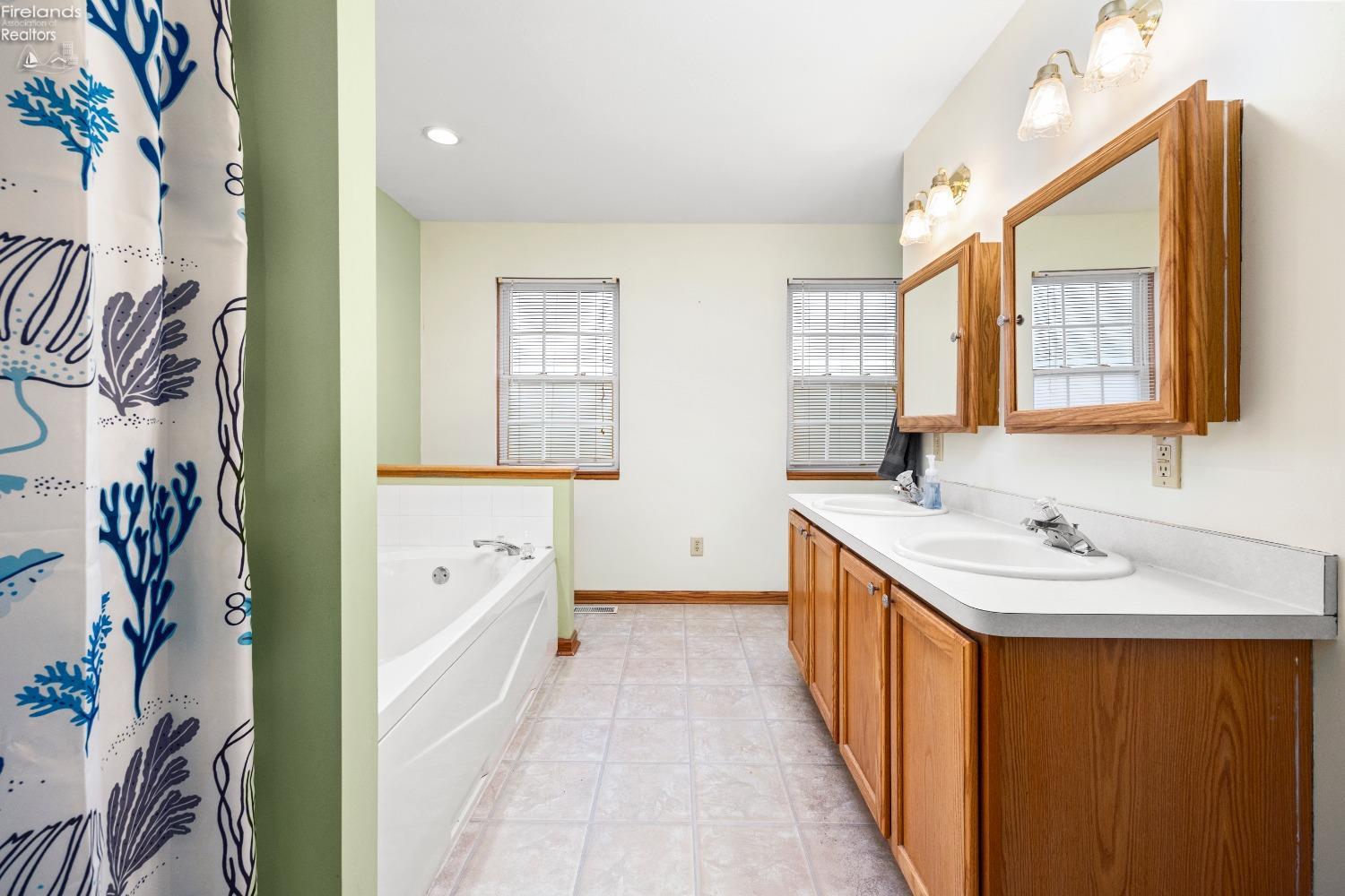 4938 Tumney Trail