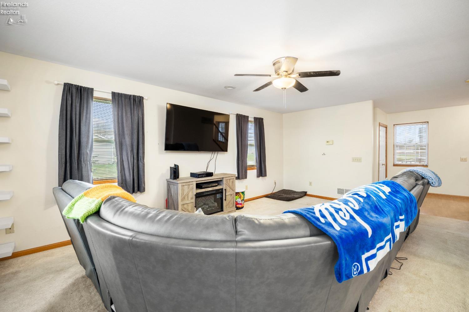 4938 Tumney Trail