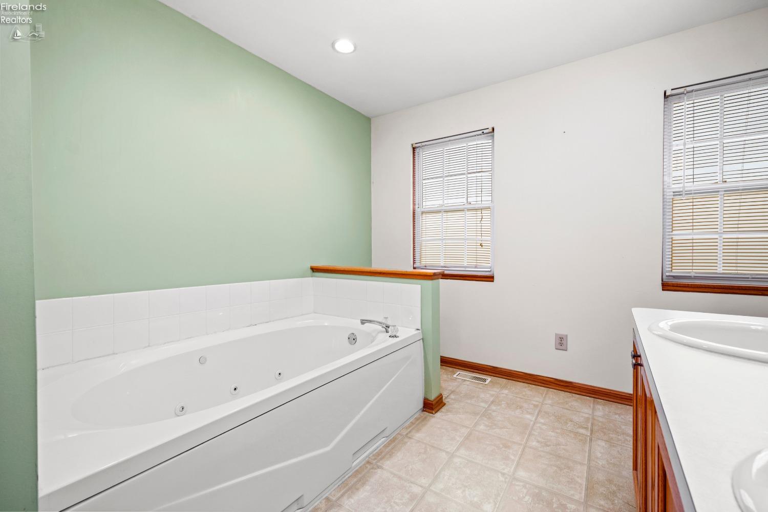 4938 Tumney Trail