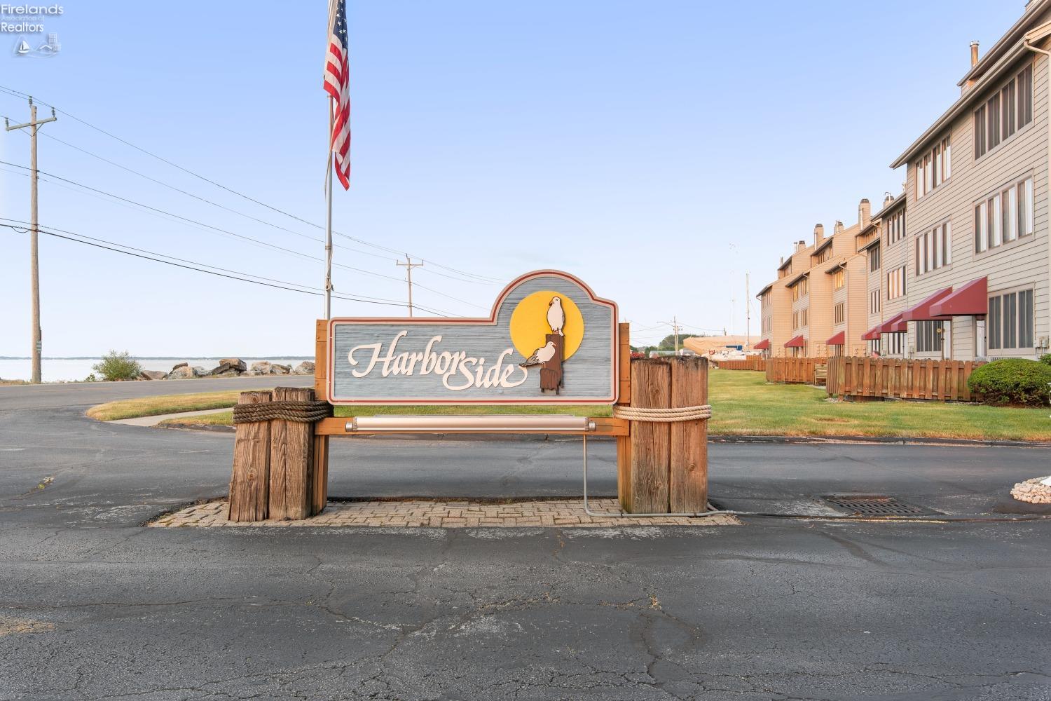 503 W Lakeshore Drive B2