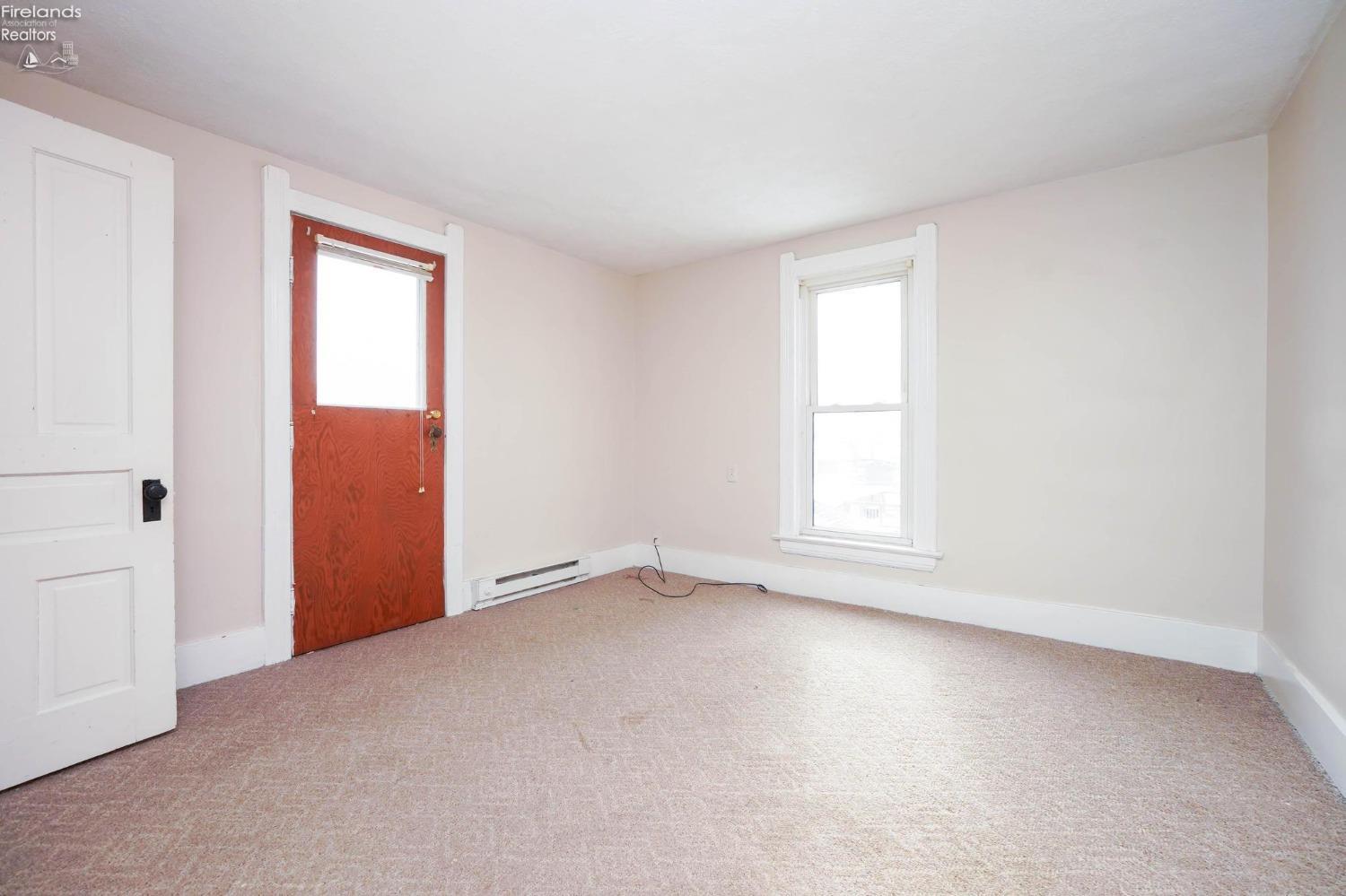 30 Grand Avenue