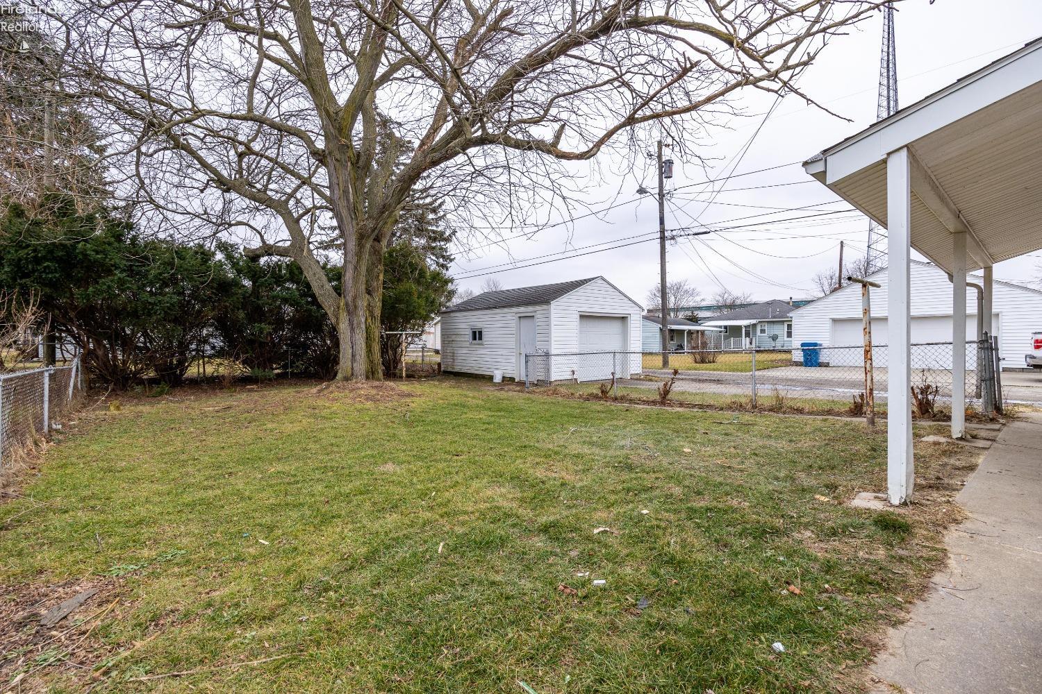 1711 Cherry Street