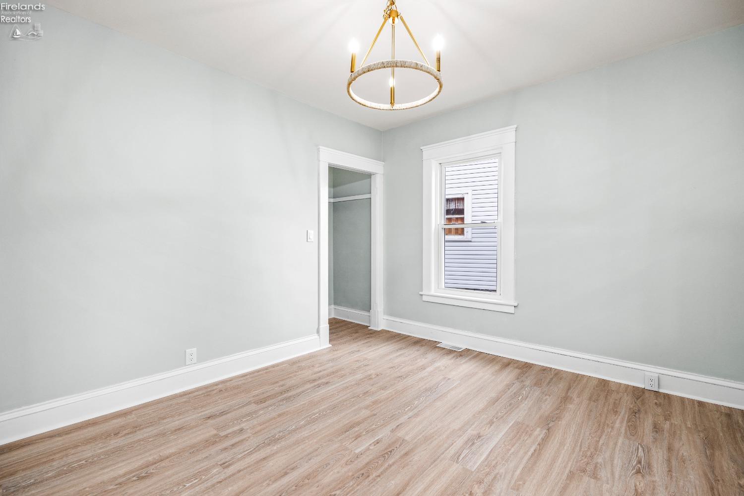 605 Union Place