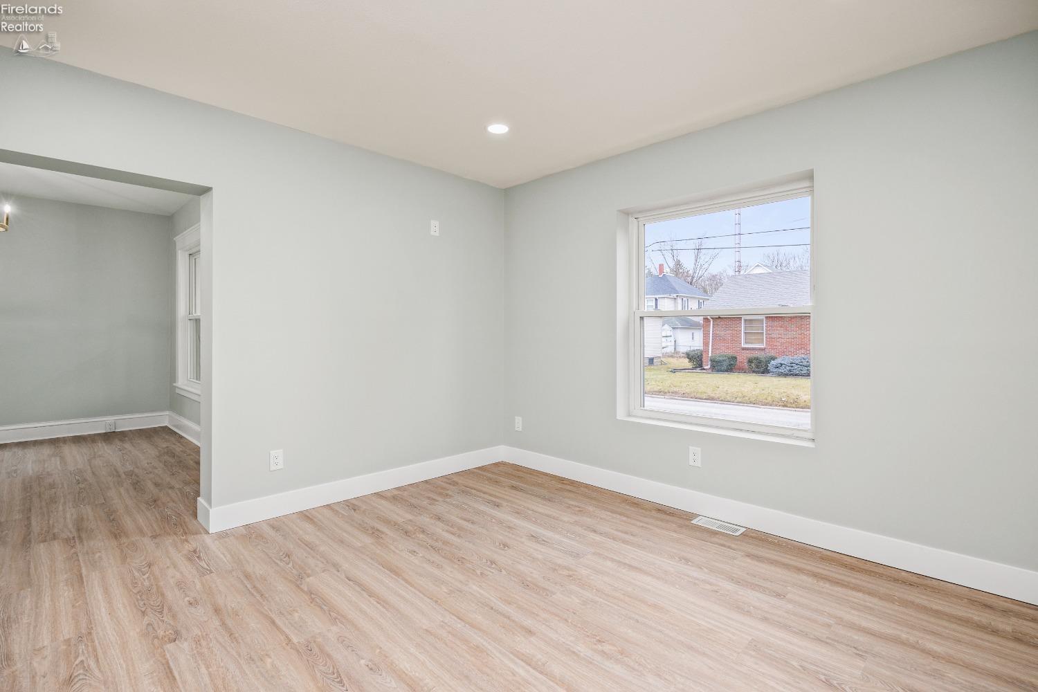 605 Union Place