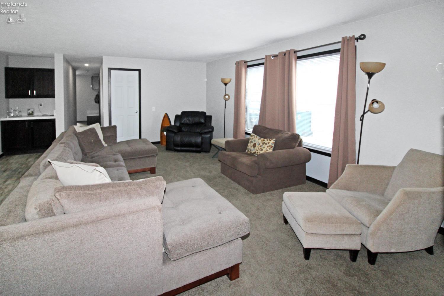 1609 N Coldwater Crossing Road