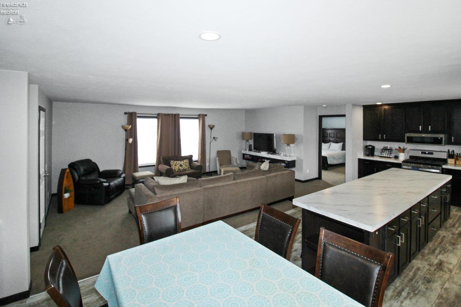 1609 N Coldwater Crossing Road