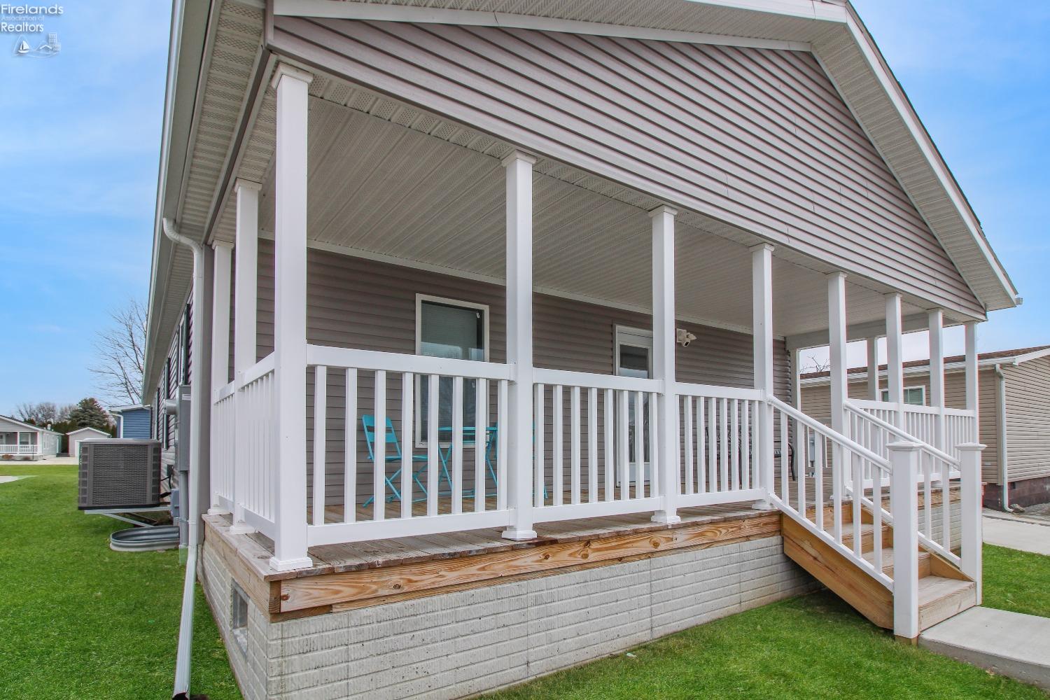 1609 N Coldwater Crossing Road