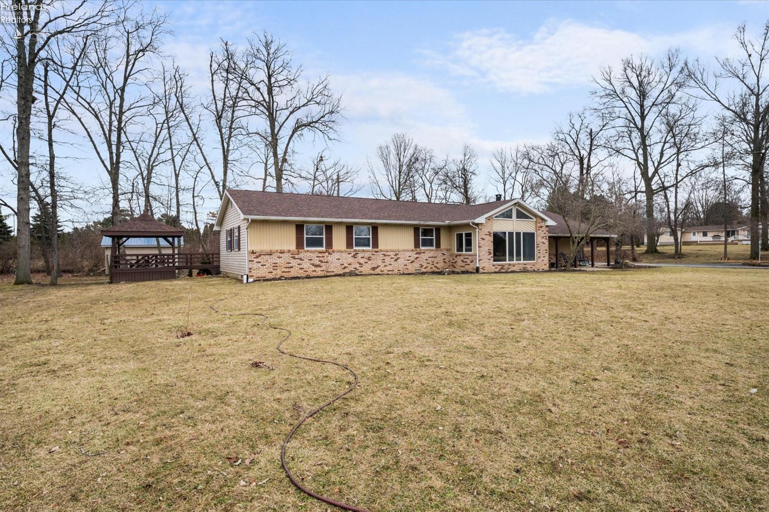 4615 E Muggy Road