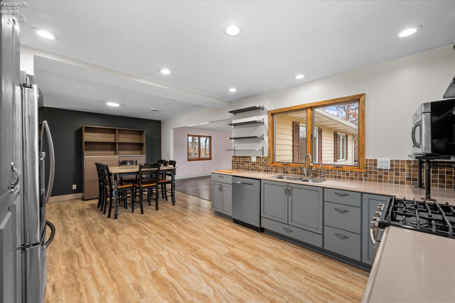 4615 E Muggy Road