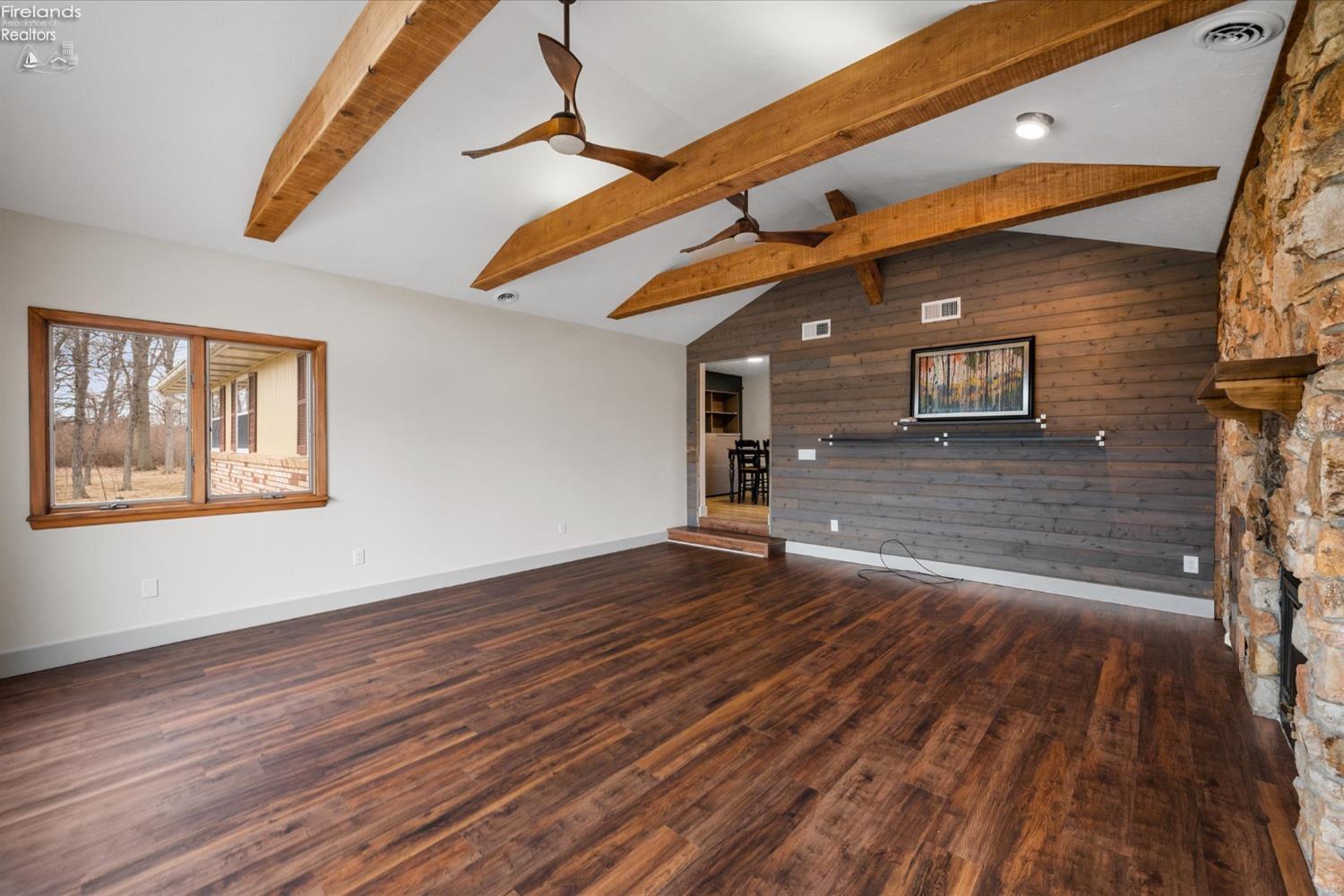 4615 E Muggy Road
