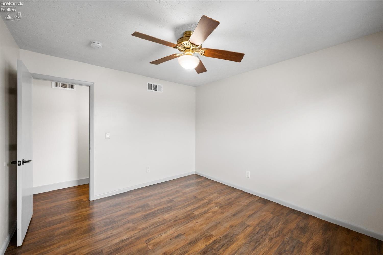 4615 E Muggy Road