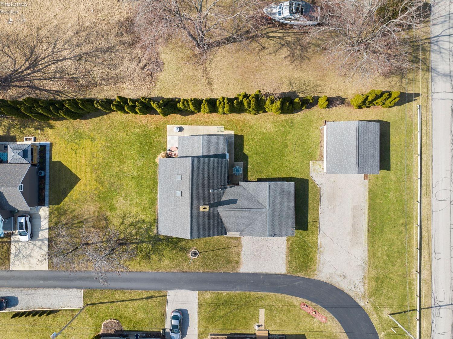 2976 N Chickadee Drive