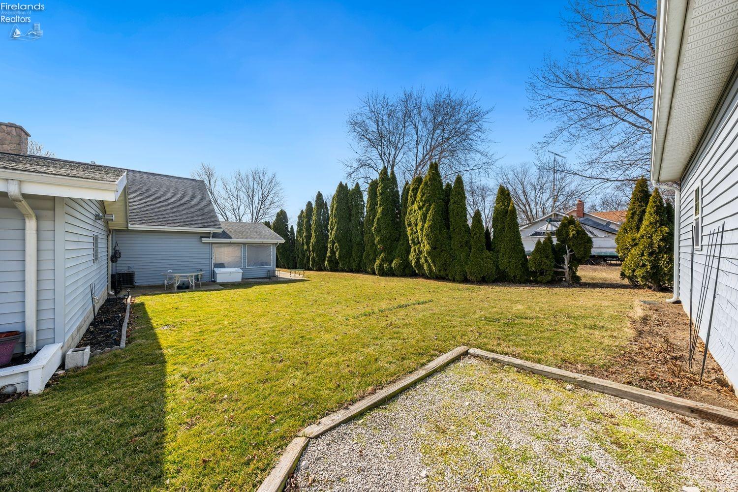 2976 N Chickadee Drive