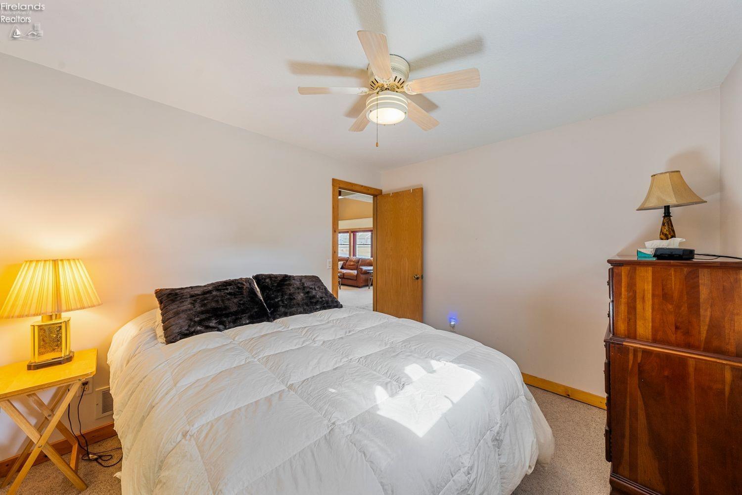 2976 N Chickadee Drive