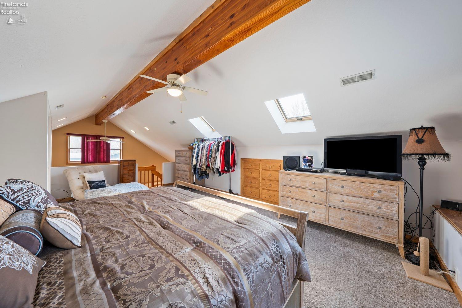 2976 N Chickadee Drive