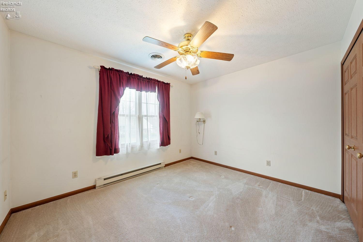 377 N Lighthouse Oval Road