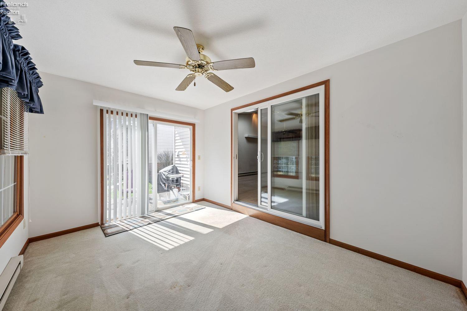 377 N Lighthouse Oval Road