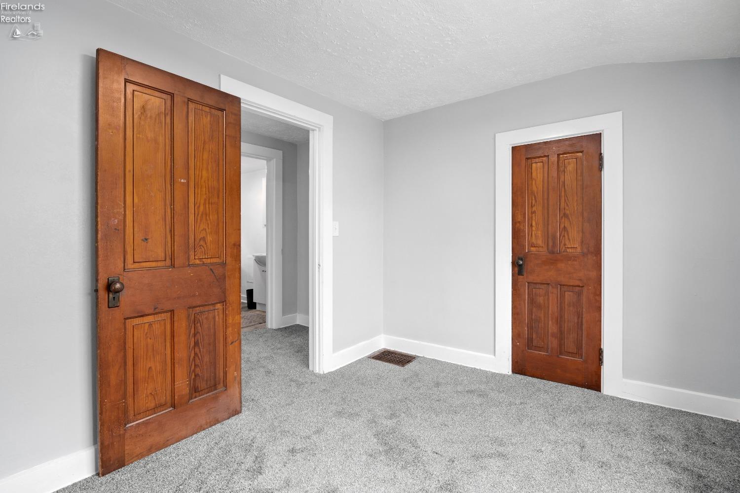 806 Decatur Street