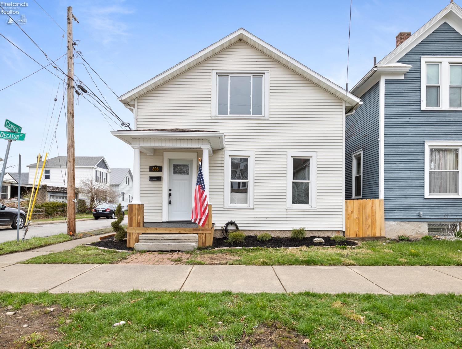 806 Decatur Street