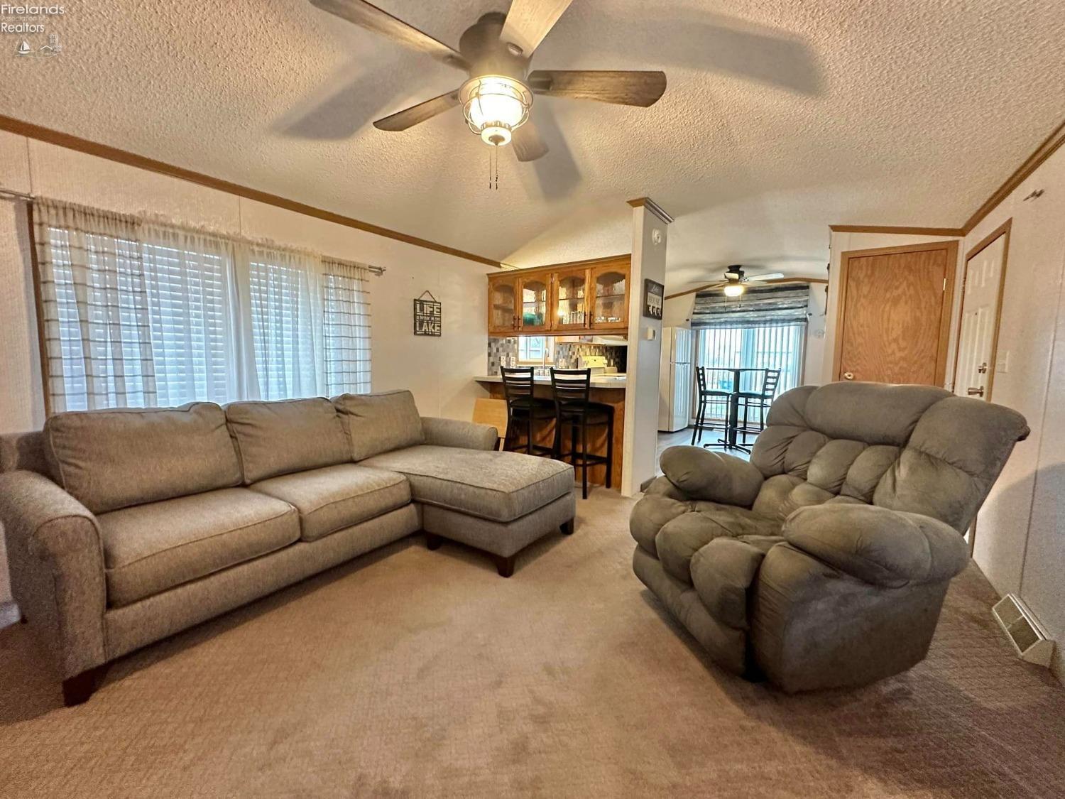 48 King Drive